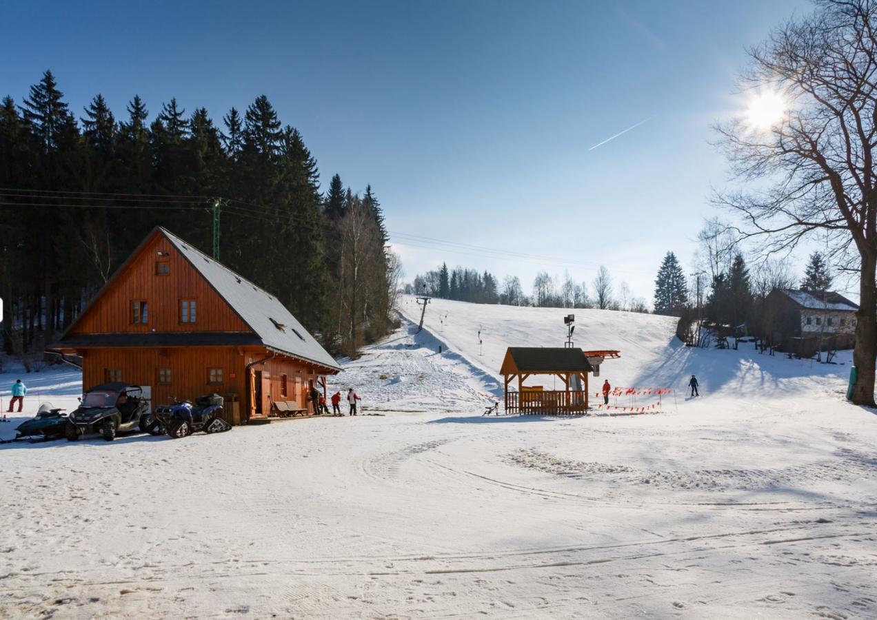 X-Park Frantiskov Hotell Jindrichov Exteriör bild